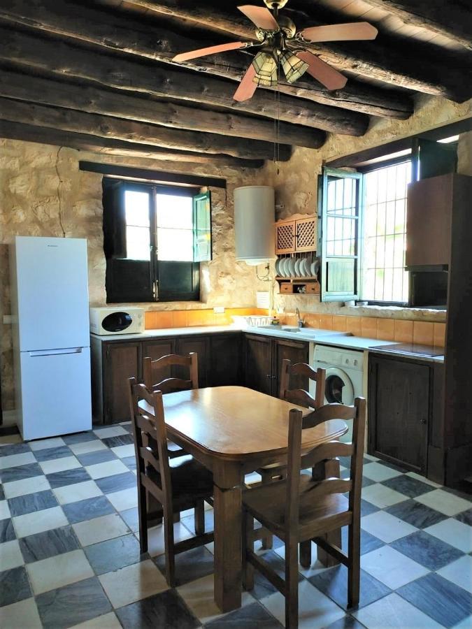 Casas Rurales Las Vinas Осуна Екстериор снимка